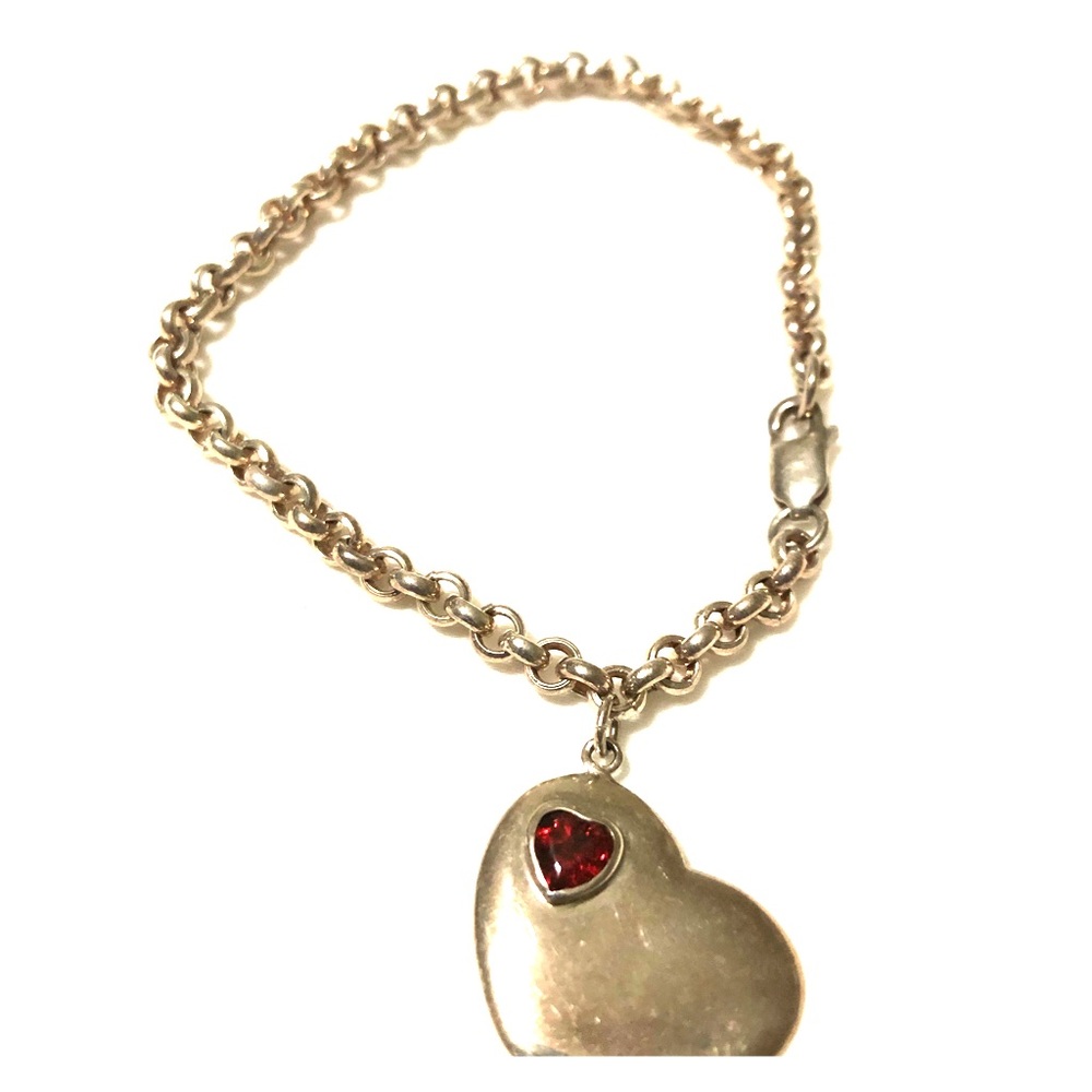 Silver chain bracelet with heart charm